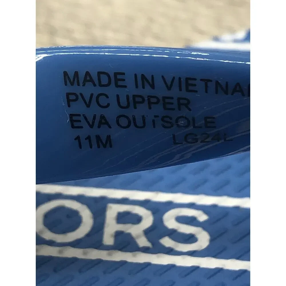 New MICHAEL KORS Women's 11 Blue / Silver Metal MK Charm Logo Flip Flops